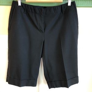 Liz Claiborne Sloane shorts black size 10 bermudas
